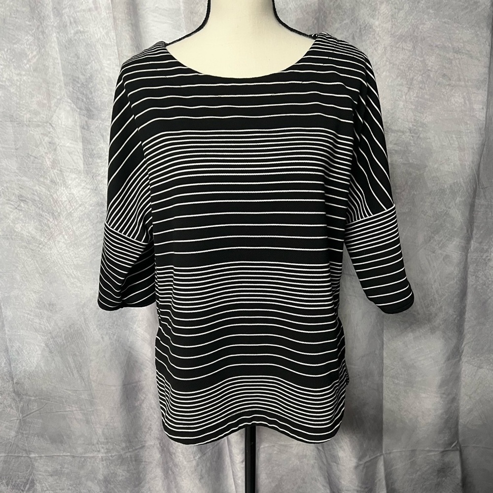 Max Studio Heavyweight Black and White Striped Dolman Sleeve Top - Large